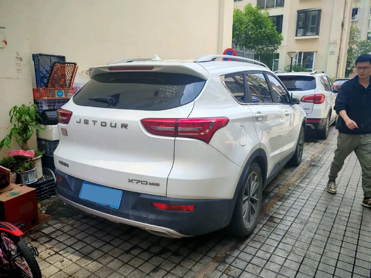 2018 SWM X7 1.5T 156HP L4 6AT,autocango,china used car exporter,china ev exporter,chinese used car exporter,chinese used ev exporter