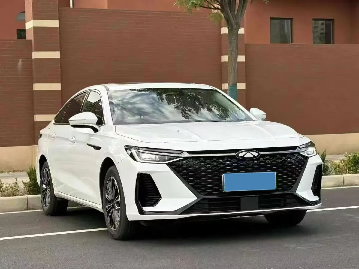 2024 Fulwin FulwinA8 1.5T 156HP L4 1DHT PHEV 18.3KWH,autocango,china used car exporter,china ev exporter,chinese used car exporter,chinese used ev exporter