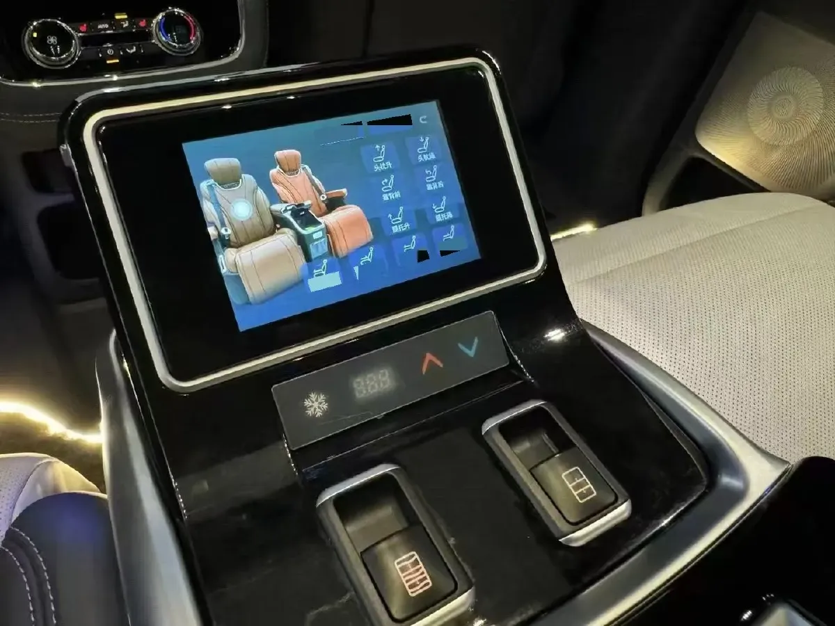 2018 Lincoln Navigator 3.5T 415HP V6 10AT,autocango,china used car exporter,china ev exporter,chinese used car exporter,chinese used ev exporter