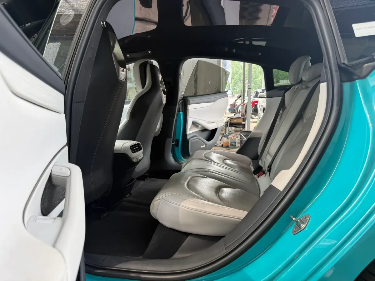 2024 MI SU7 BEV 101KWH,autocango,china used car exporter,china ev exporter,chinese used car exporter,chinese used ev exporter