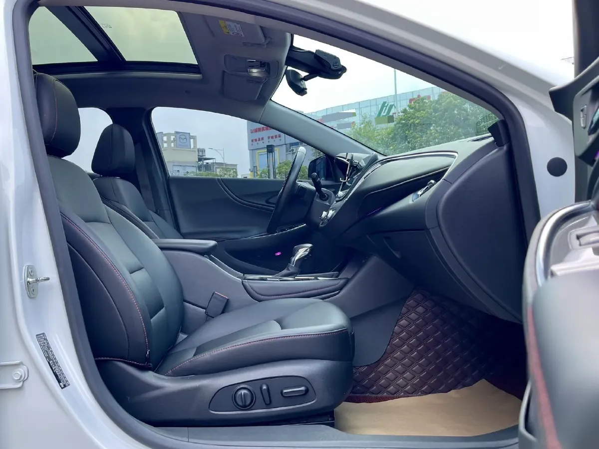 2022 Chevrolet Malibu XL 2.0T 237HP L4 9AT,autocango,china used car exporter,china ev exporter,chinese used car exporter,chinese used ev exporter