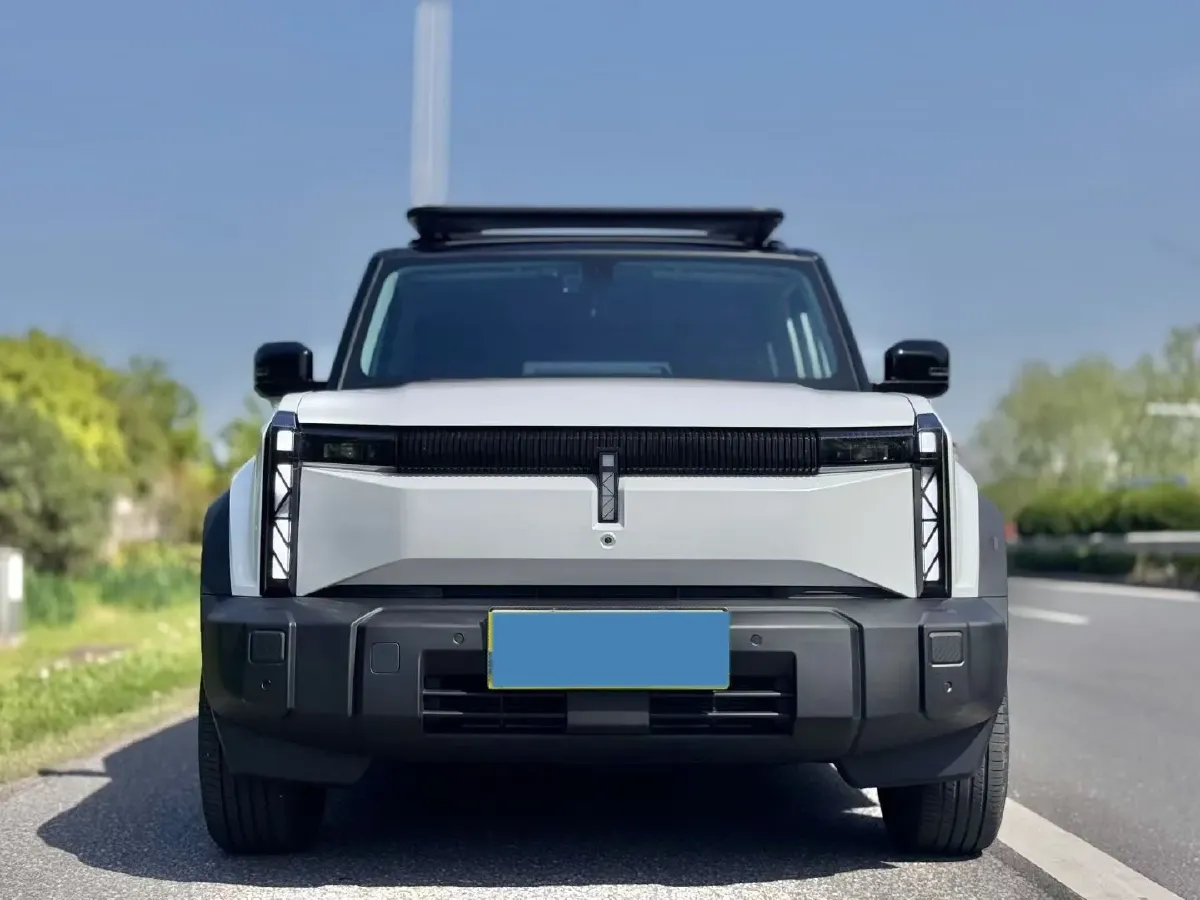 2024 JMC DaDao 2.3T 245HP L4 8AT,autocango,china used car exporter,china ev exporter,chinese used car exporter,chinese used ev exporter