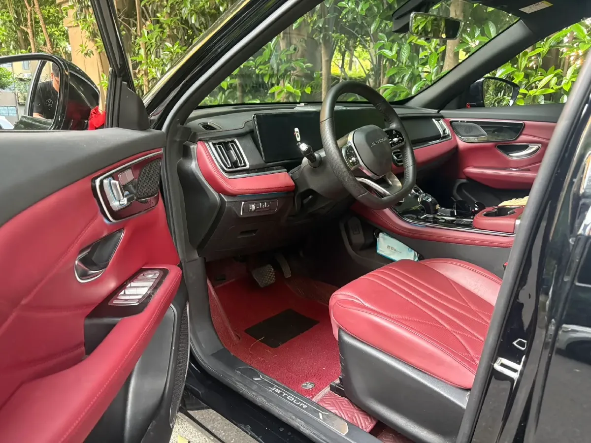 2025 Jetour X70 Plus 1.5T 156HP L4 6DCT,autocango,china used car exporter,china ev exporter,chinese used car exporter,chinese used ev exporter