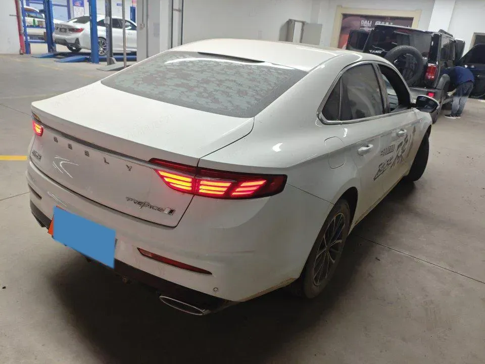 2023 Geely Preface 1.5T 181HP L4 7DCT,autocango,china used car exporter,china ev exporter,chinese used car exporter,chinese used ev exporter