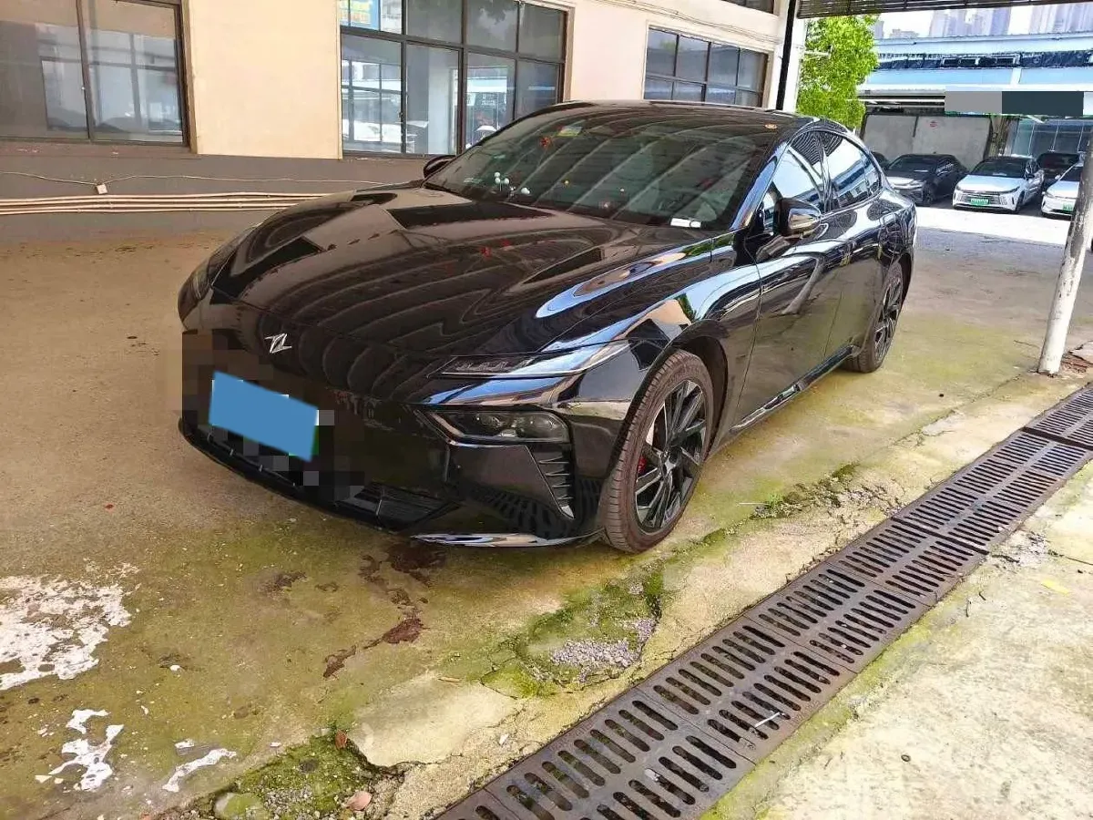 2024 DongFeng eπ eπ007 REEV 105HP REEV 28.4KWH,autocango,china used car exporter,china ev exporter,chinese used car exporter,chinese used ev exporter