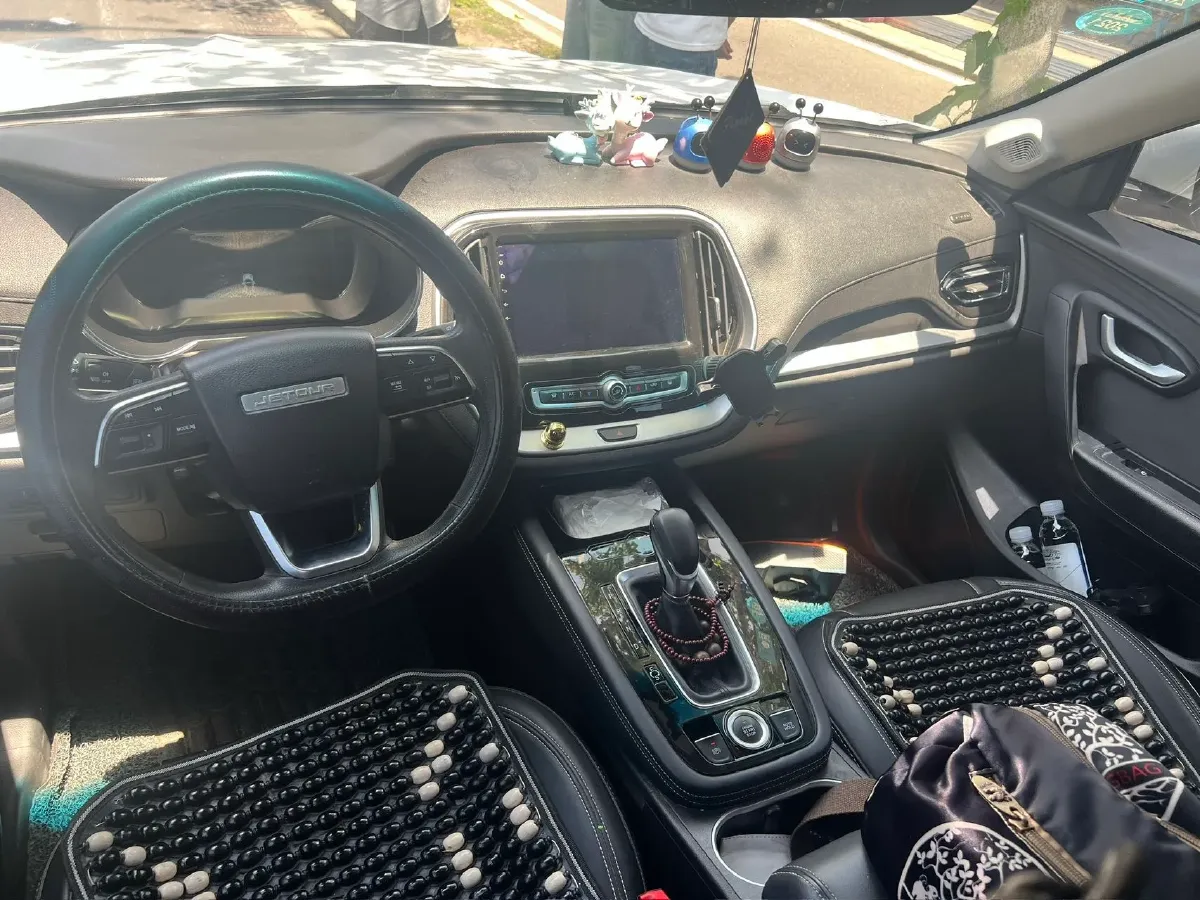 2020 Jetour X70M 1.5T 156HP L4 6DCT,autocango,china used car exporter,china ev exporter,chinese used car exporter,chinese used ev exporter