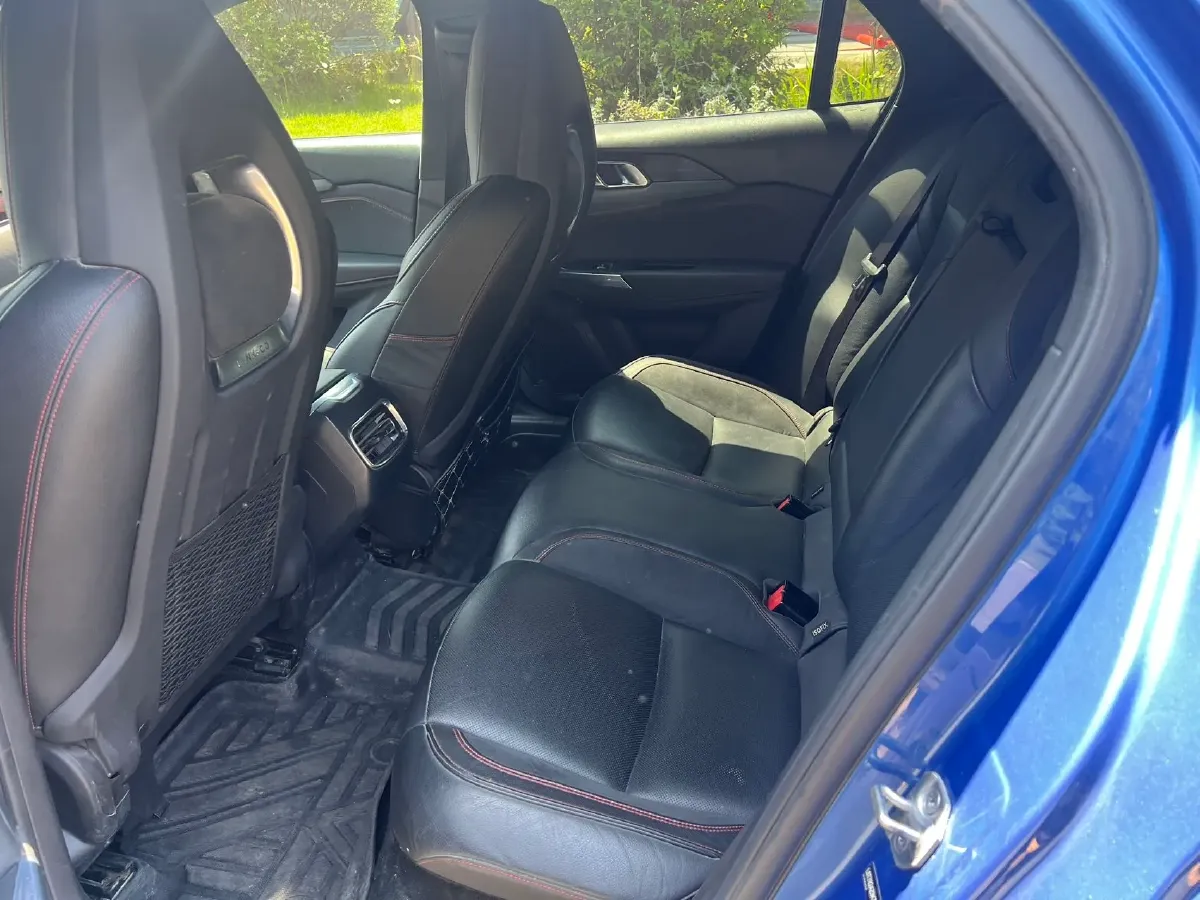 2018 Toyota C-HR 2.0L 171HP L4 CVT,autocango,china used car exporter,china ev exporter,chinese used car exporter,chinese used ev exporter