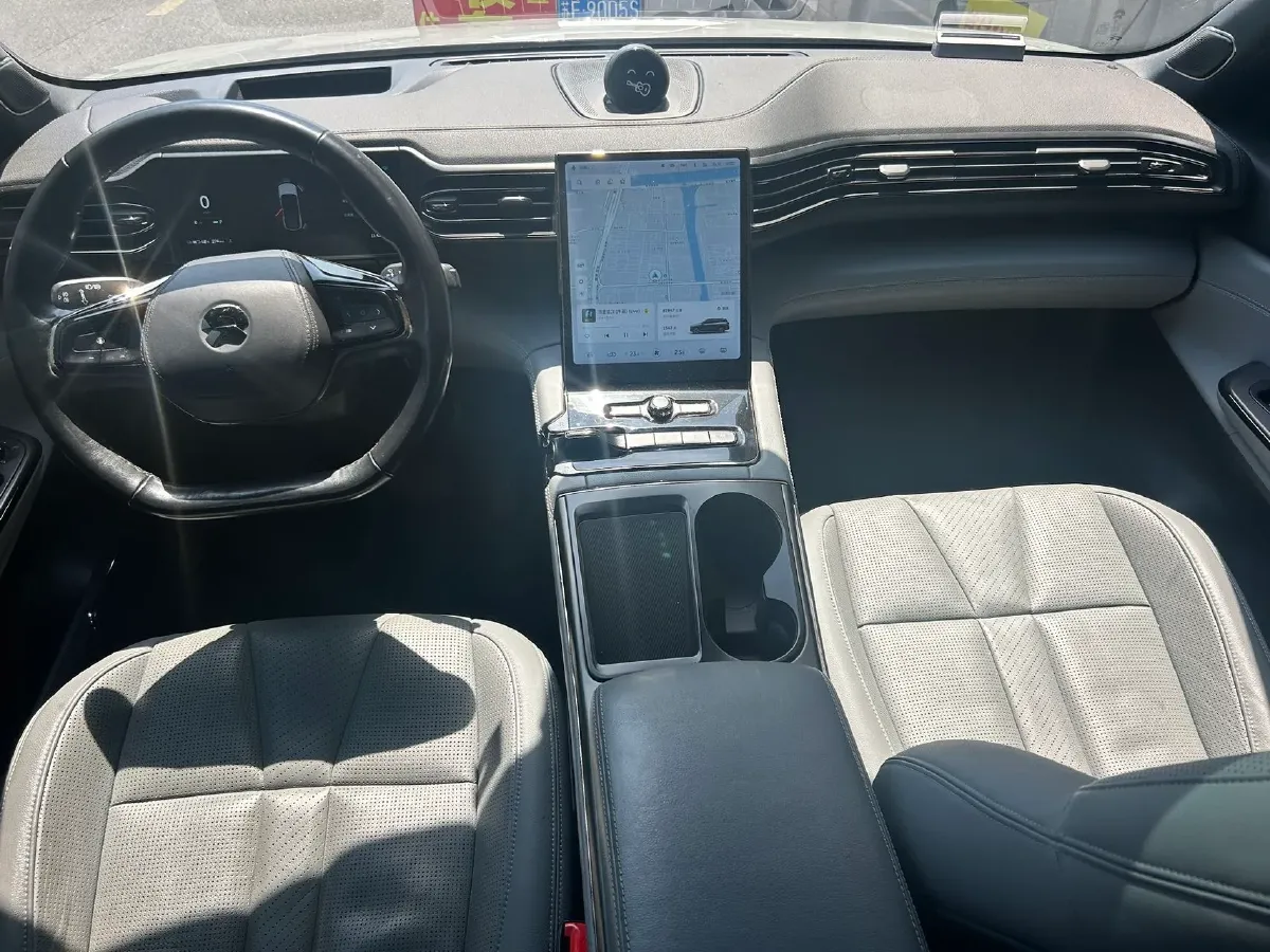 2022 NIO ES8 BEV 100KWH,autocango,china used car exporter,china ev exporter,chinese used car exporter,chinese used ev exporter