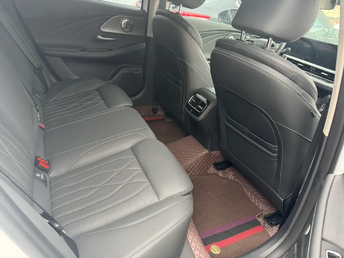 2022 Chery Arrizo 8 1.6T 197HP L4 7DCT,autocango,china used car exporter,china ev exporter,chinese used car exporter,chinese used ev exporter