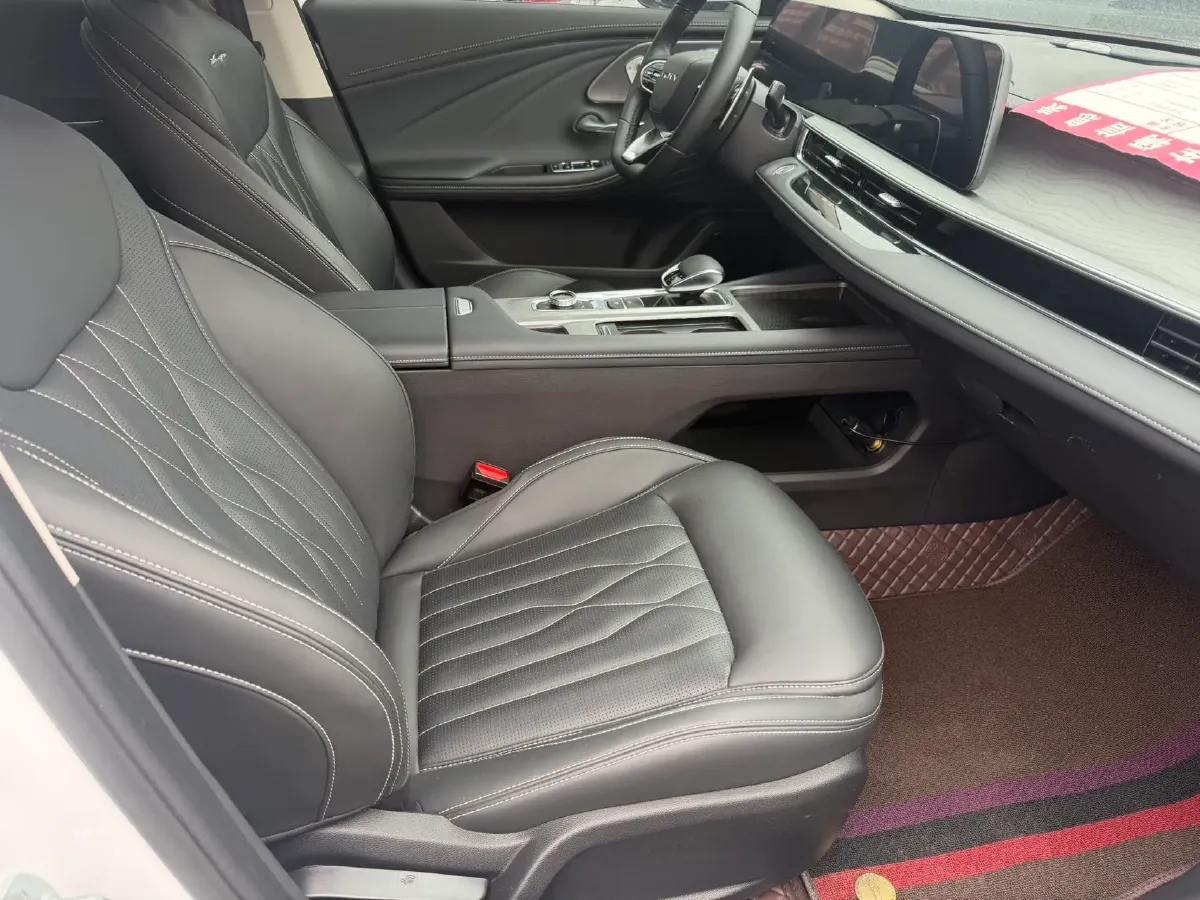 2022 Chery Arrizo 8 1.6T 197HP L4 7DCT,autocango,china used car exporter,china ev exporter,chinese used car exporter,chinese used ev exporter