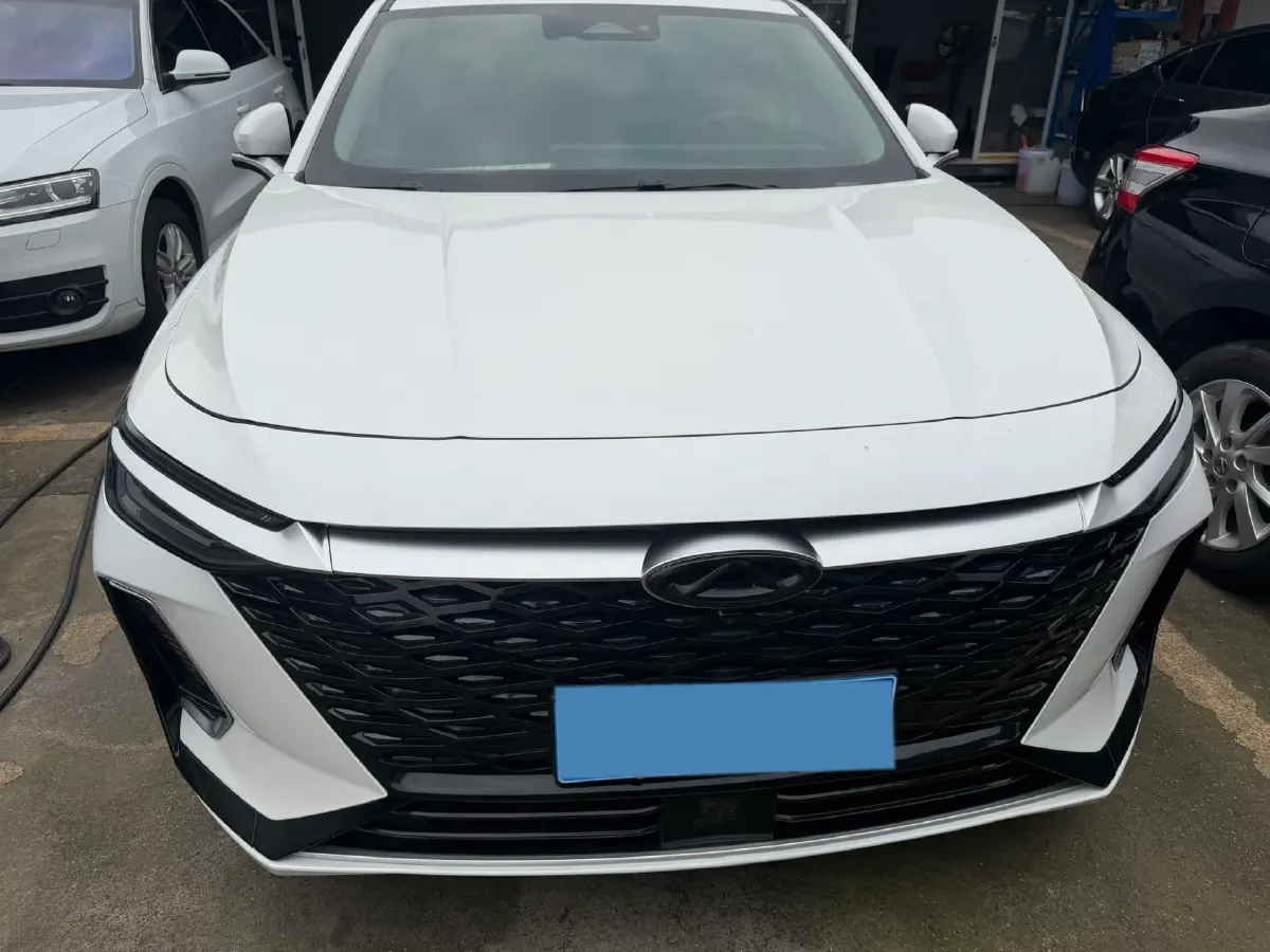 2022 Chery Arrizo 8 1.6T 197HP L4 7DCT,autocango,china used car exporter,china ev exporter,chinese used car exporter,chinese used ev exporter