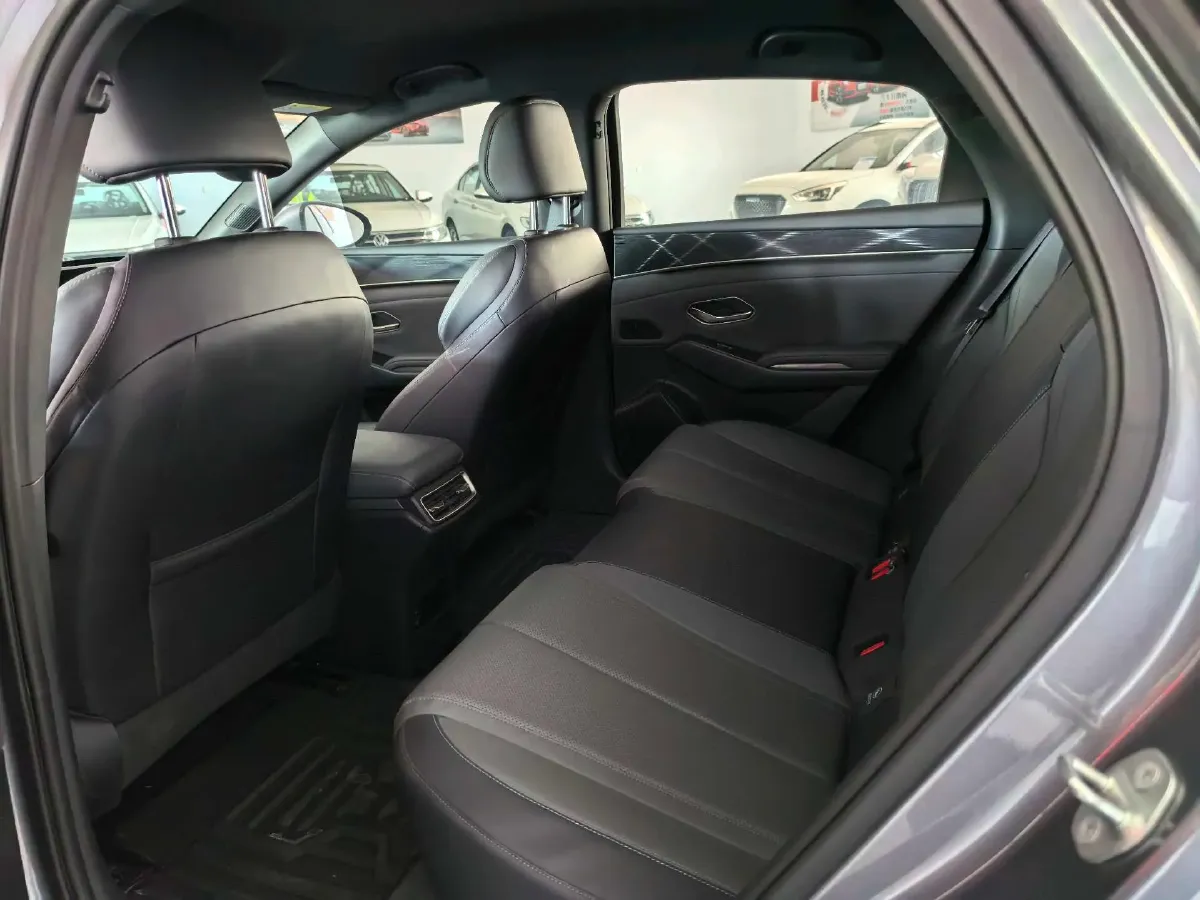 2024 BYD QinL 1.5L 101HP L4 E-CVT PHEV 10.08KWH,autocango,china used car exporter,china ev exporter,chinese used car exporter,chinese used ev exporter