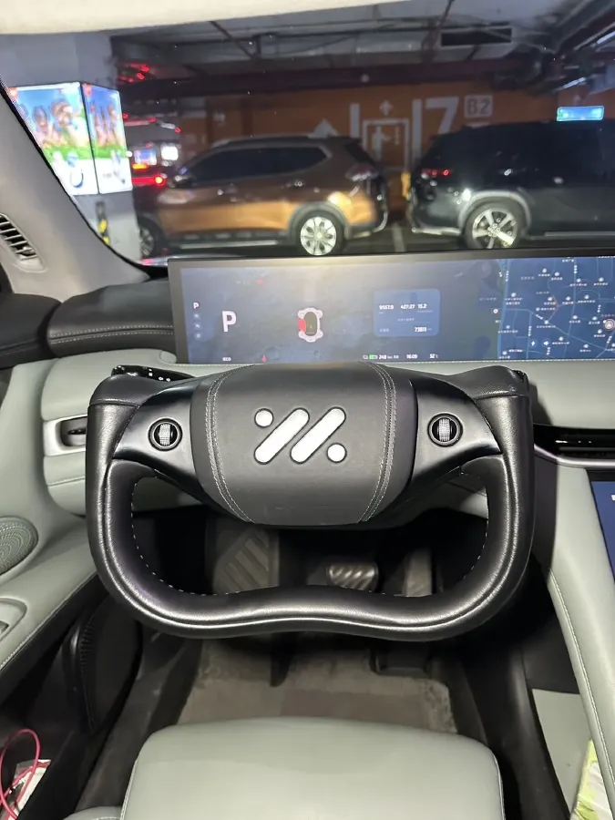 2023 IM LS6 BEV 71KWH,autocango,china used car exporter,china ev exporter,chinese used car exporter,chinese used ev exporter