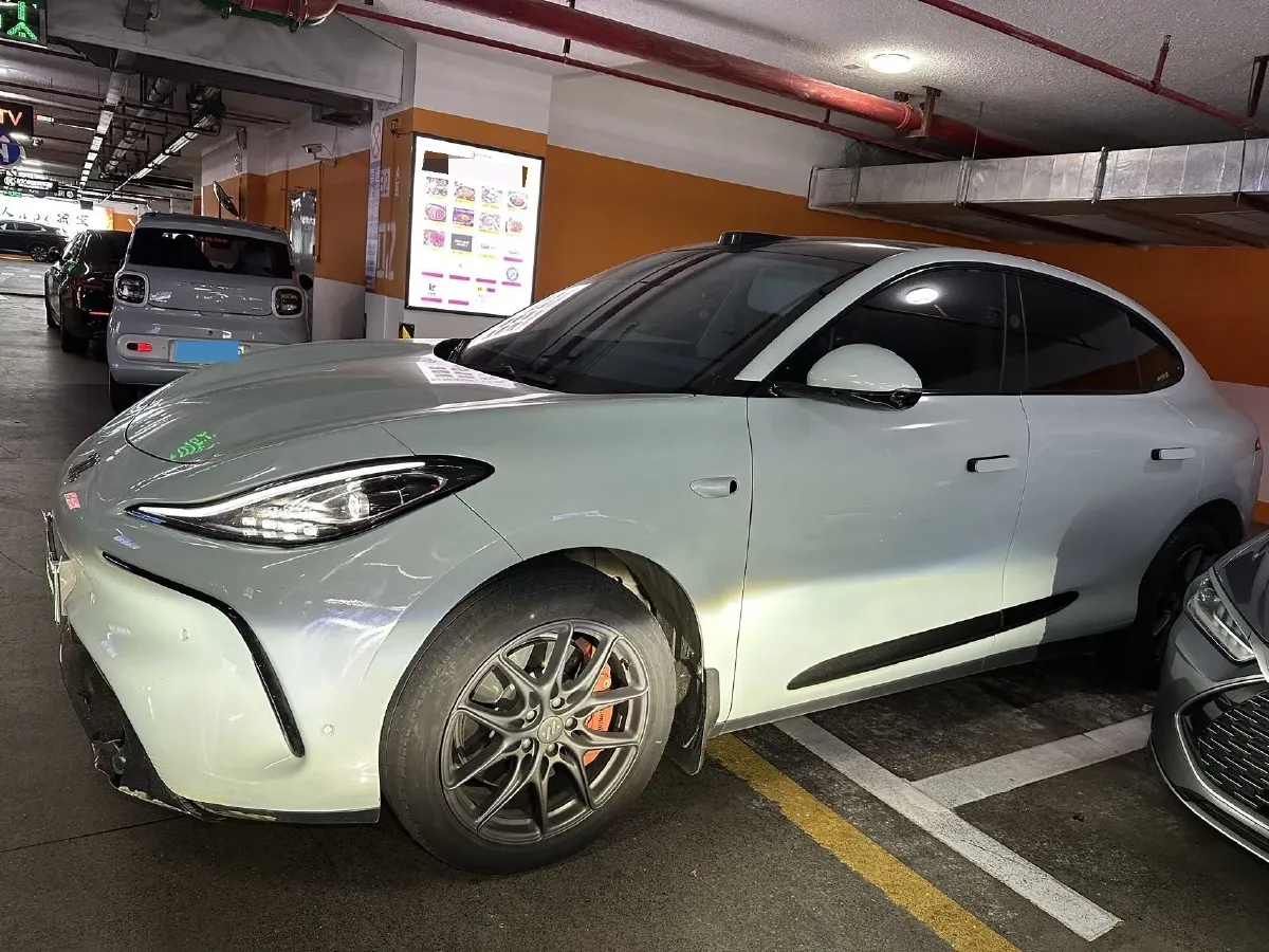 2023 IM LS6 BEV 71KWH,autocango,china used car exporter,china ev exporter,chinese used car exporter,chinese used ev exporter