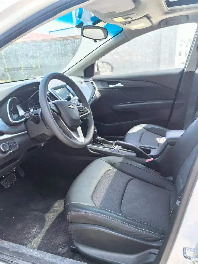 2019 Chevrolet Cavalier 1.5L 113HP L4 6AT,autocango,china used car exporter,china ev exporter,chinese used car exporter,chinese used ev exporter