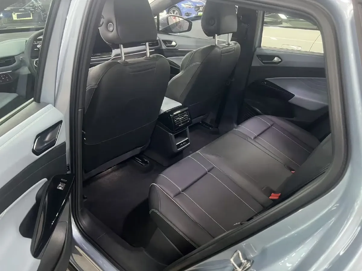 2025 Volkswagen ID.4 X BEV 52.8KWH,autocango,china used car exporter,china ev exporter,chinese used car exporter,chinese used ev exporter