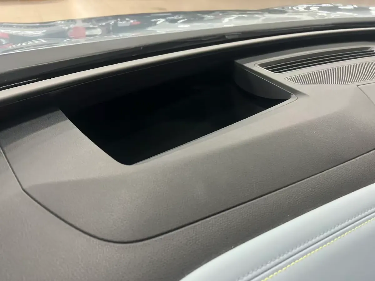 2025 Volkswagen ID.4 X BEV 52.8KWH,autocango,china used car exporter,china ev exporter,chinese used car exporter,chinese used ev exporter