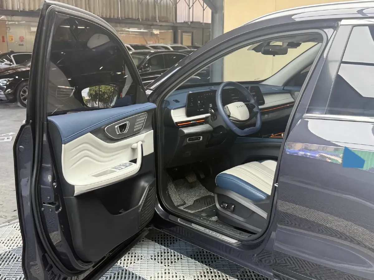 2024 Exceed LXC-DM 1.5T 156HP L4 3DHT PHEV 19.27KWH,autocango,china used car exporter,china ev exporter,chinese used car exporter,chinese used ev exporter