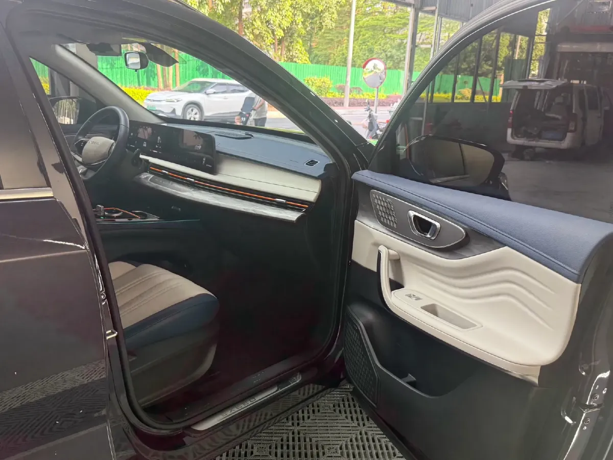 2024 Exceed LXC-DM 1.5T 156HP L4 3DHT PHEV 19.27KWH,autocango,china used car exporter,china ev exporter,chinese used car exporter,chinese used ev exporter