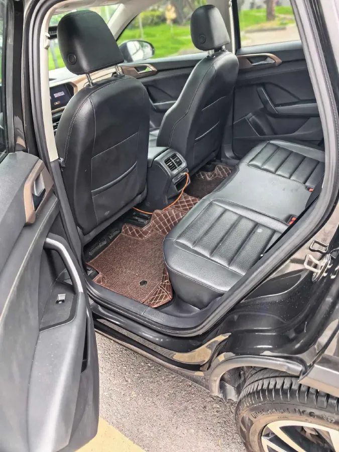 2021 Volkswagen Tharu 1.4T 150HP L4 7DCT,autocango,china used car exporter,china ev exporter,chinese used car exporter,chinese used ev exporter