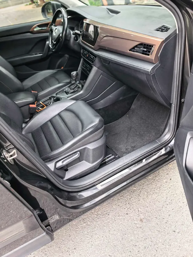 2021 Volkswagen Tharu 1.4T 150HP L4 7DCT,autocango,china used car exporter,china ev exporter,chinese used car exporter,chinese used ev exporter