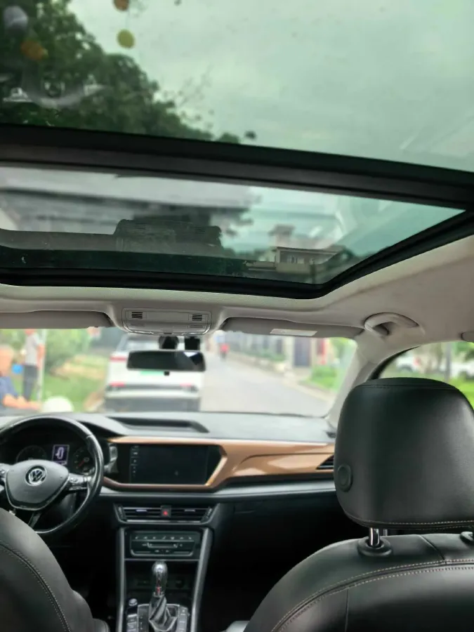 2021 Volkswagen Tharu 1.4T 150HP L4 7DCT,autocango,china used car exporter,china ev exporter,chinese used car exporter,chinese used ev exporter