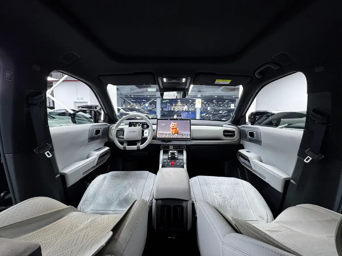 2025 FangChengBao Tai 3 BEV,autocango,china used car exporter,china ev exporter,chinese used car exporter,chinese used ev exporter