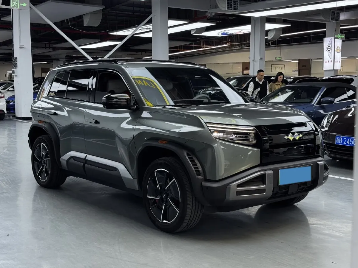 2025 FangChengBao Tai 3 BEV,autocango,china used car exporter,china ev exporter,chinese used car exporter,chinese used ev exporter