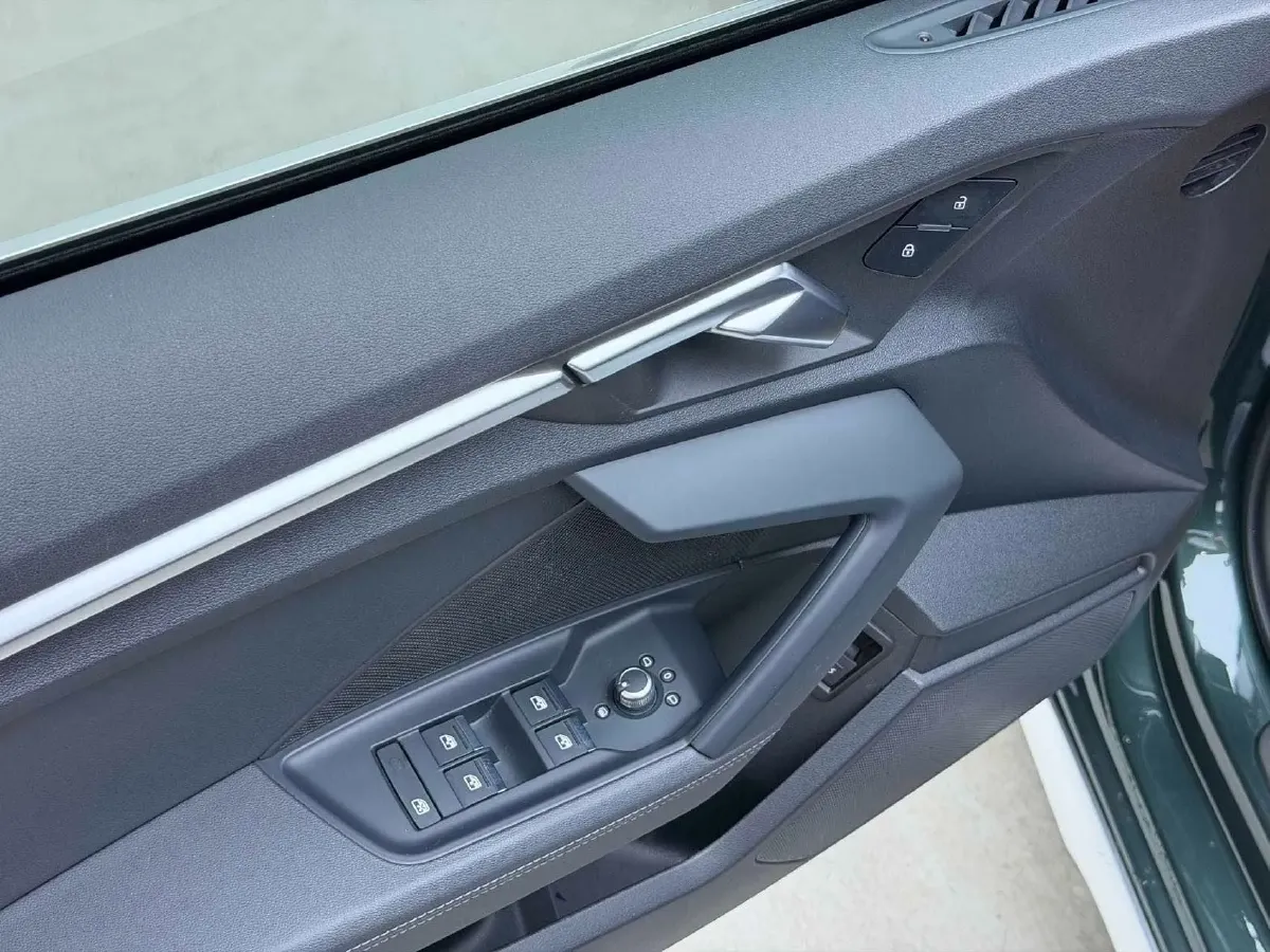 2022 Audi A3 1.4T 150HP L4 7DCT,autocango,china used car exporter,china ev exporter,chinese used car exporter,chinese used ev exporter