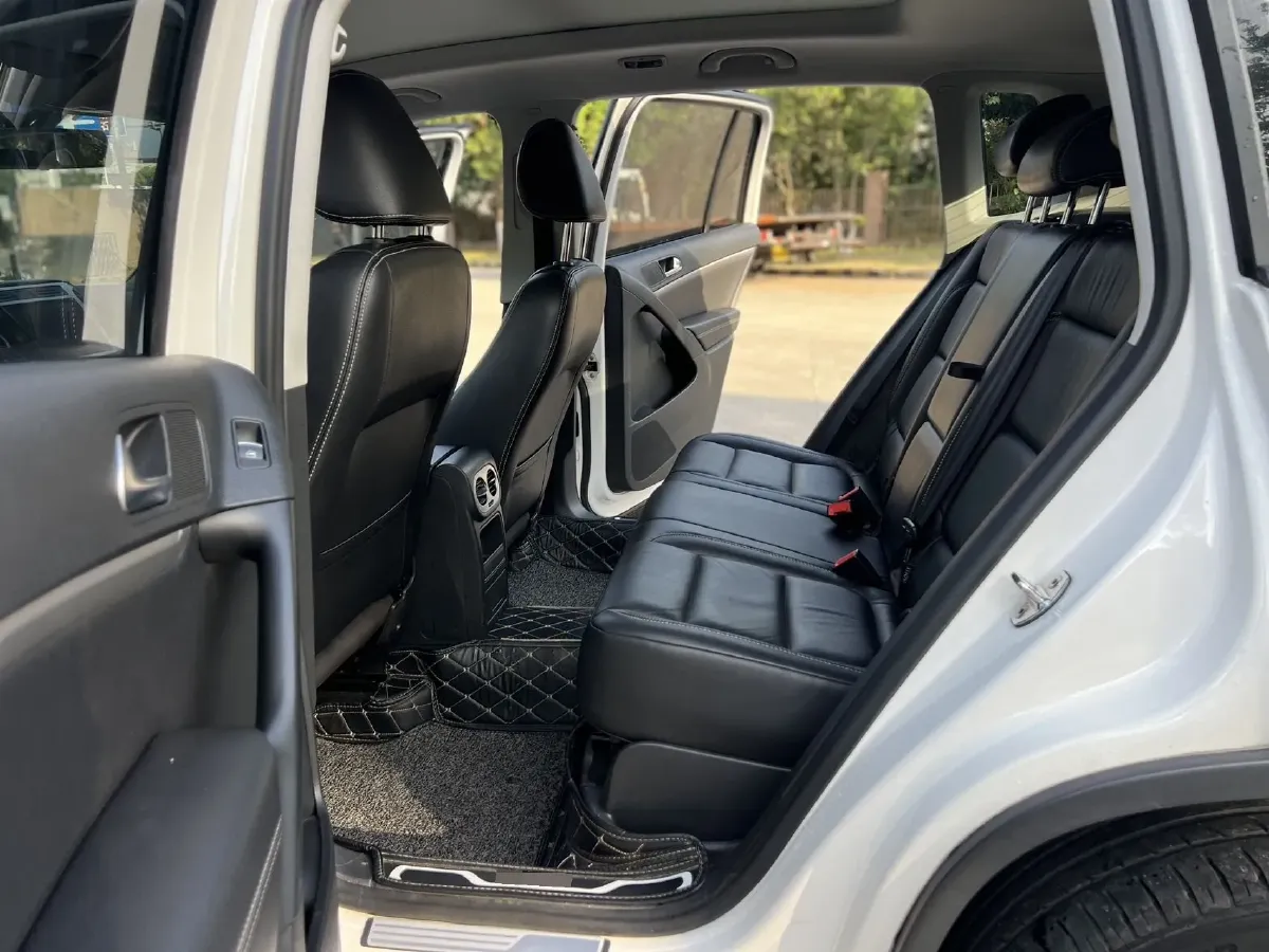 2017 Haval H9 2.0T 190HP L4 8AT,autocango,china used car exporter,china ev exporter,chinese used car exporter,chinese used ev exporter