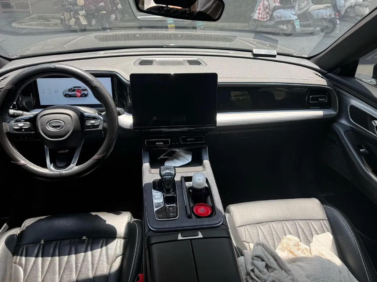 2022 GAC Trumpchi GS8 2.0T 252HP L4 8AT,autocango,china used car exporter,china ev exporter,chinese used car exporter,chinese used ev exporter