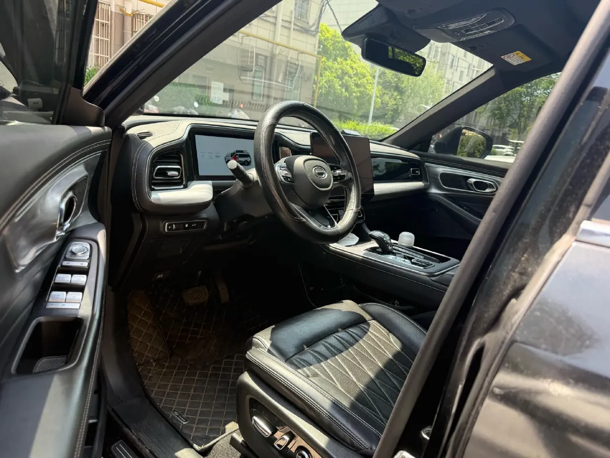 2022 GAC Trumpchi GS8 2.0T 252HP L4 8AT,autocango,china used car exporter,china ev exporter,chinese used car exporter,chinese used ev exporter