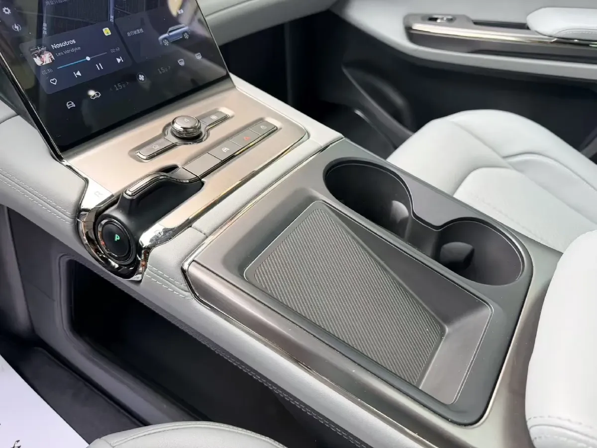 2020 Lexus NX 2.5L 155HP L4 E-CVT Hybrid,autocango,china used car exporter,china ev exporter,chinese used car exporter,chinese used ev exporter