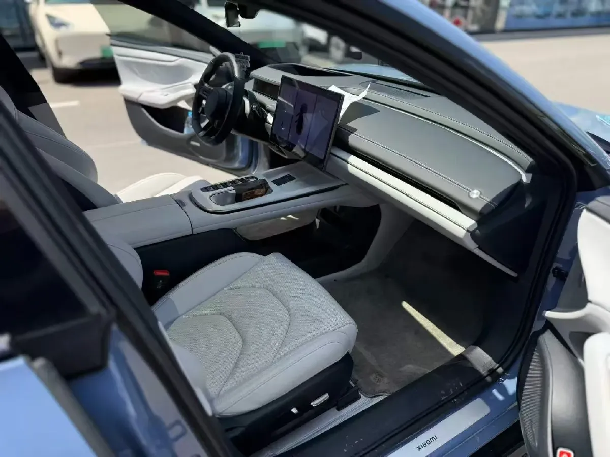 2024 MI SU7 BEV 101KWH,autocango,china used car exporter,china ev exporter,chinese used car exporter,chinese used ev exporter