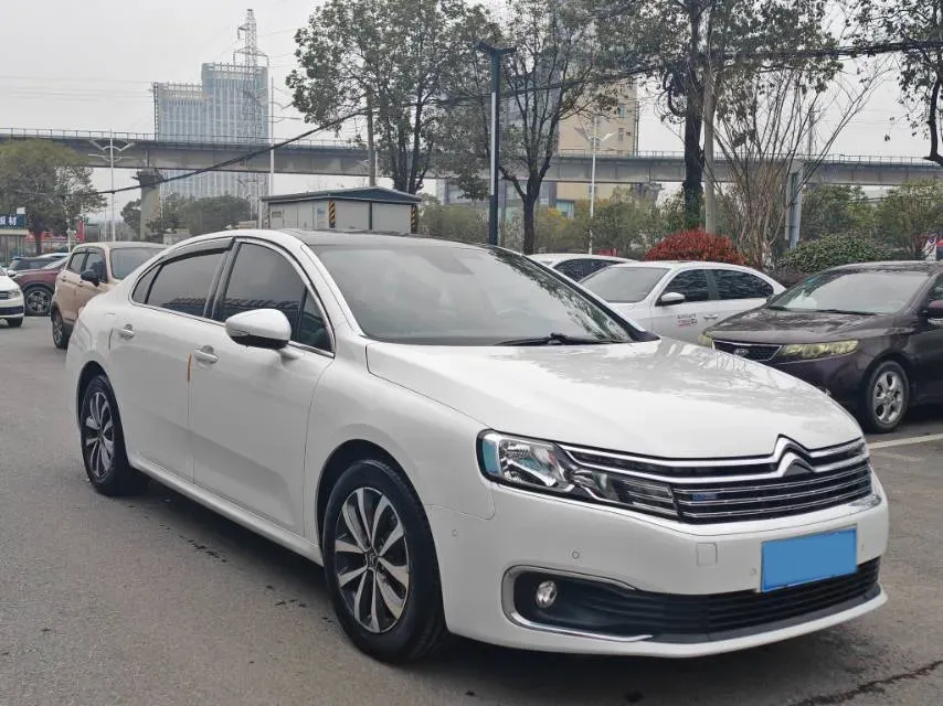 2018 Citroen C6 1.8T 204HP L4 6AT,autocango,china used car exporter,china ev exporter,chinese used car exporter,chinese used ev exporter