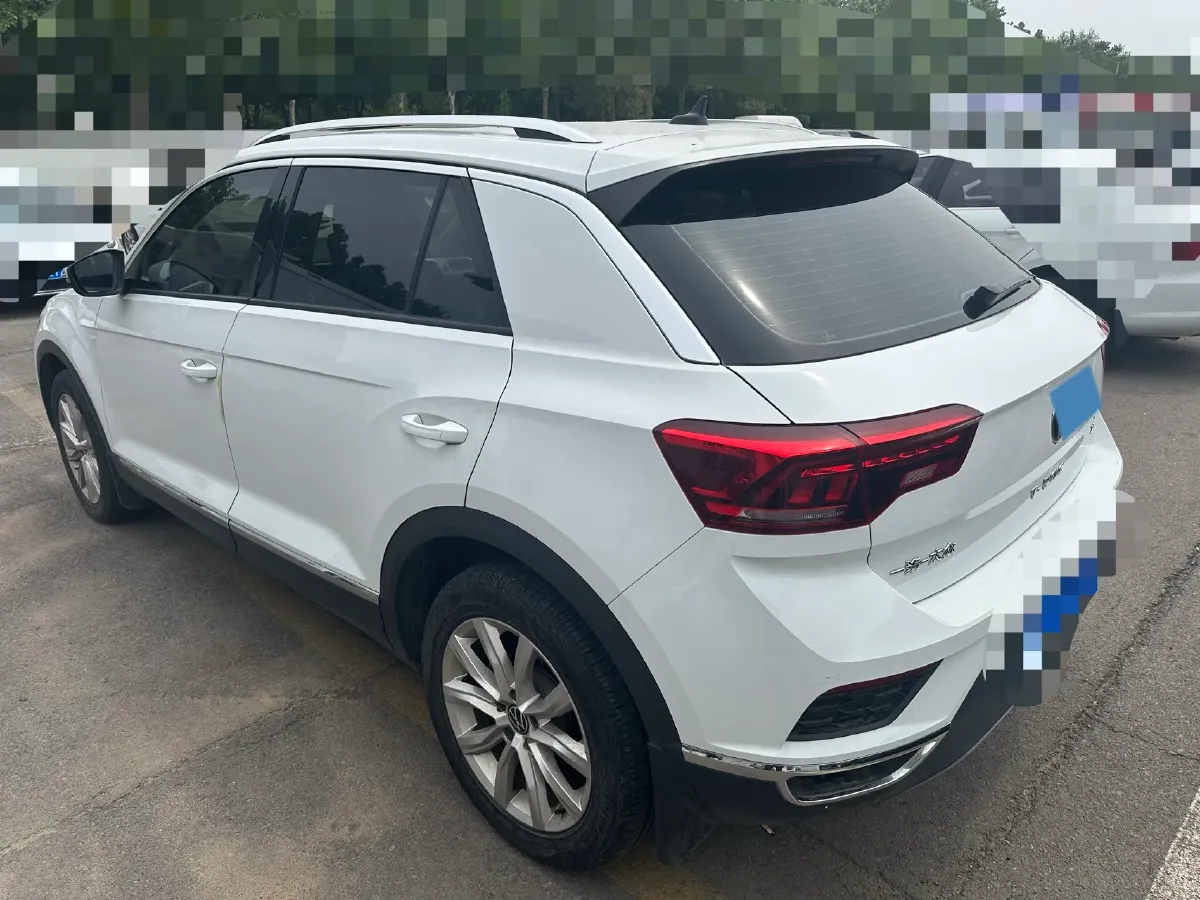 2022 Volkswagen T-Roc 1.4T 150HP L4 7DCT,autocango,china used car exporter,china ev exporter,chinese used car exporter,chinese used ev exporter