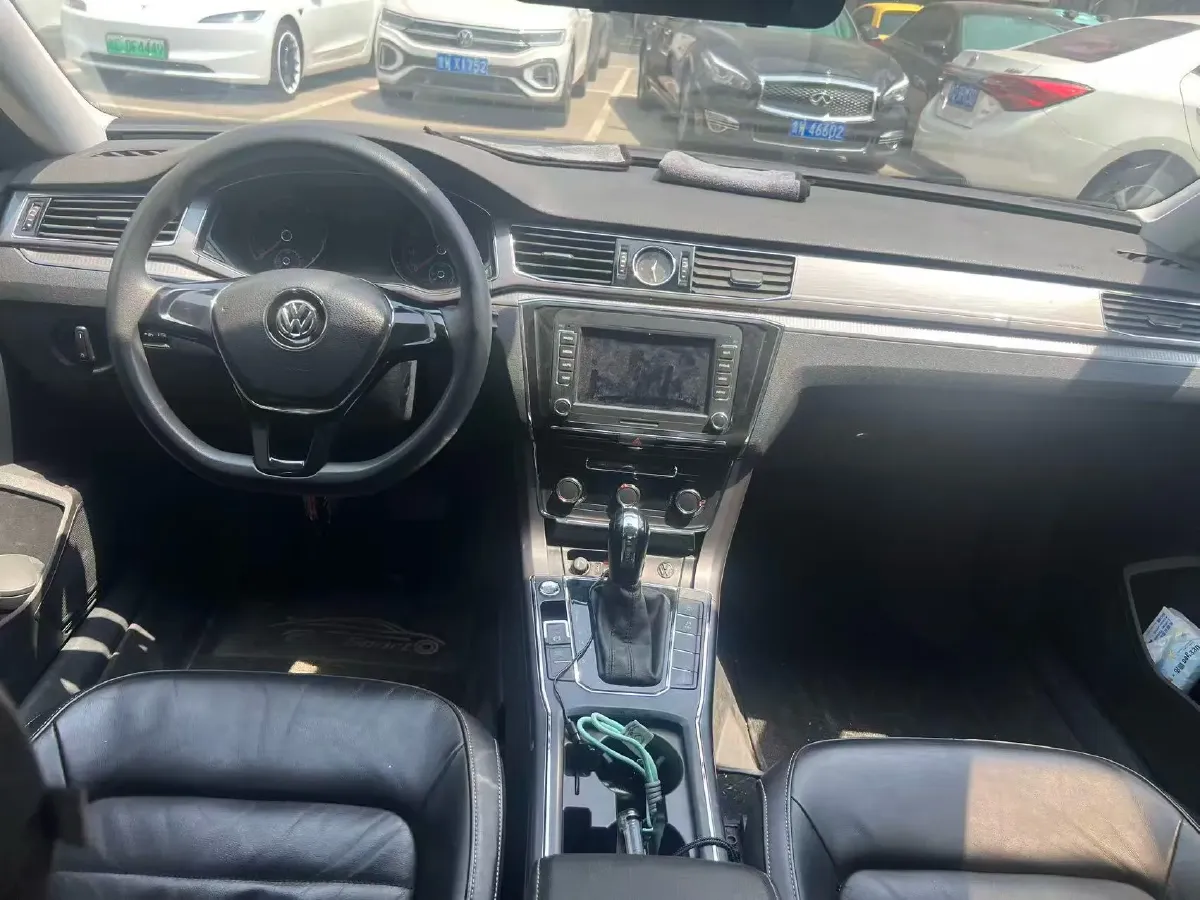 2017 Volkswagen Passat 1.4T 150HP L4 7DCT,autocango,china used car exporter,china ev exporter,chinese used car exporter,chinese used ev exporter