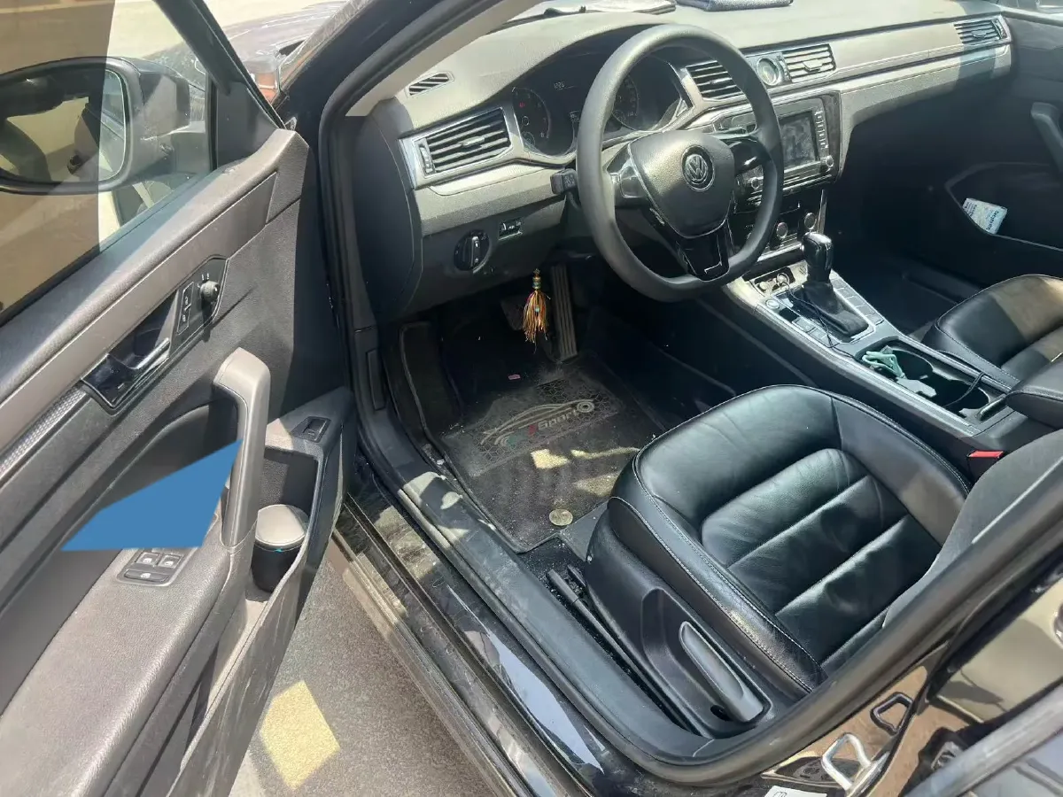2017 Volkswagen Passat 1.4T 150HP L4 7DCT,autocango,china used car exporter,china ev exporter,chinese used car exporter,chinese used ev exporter