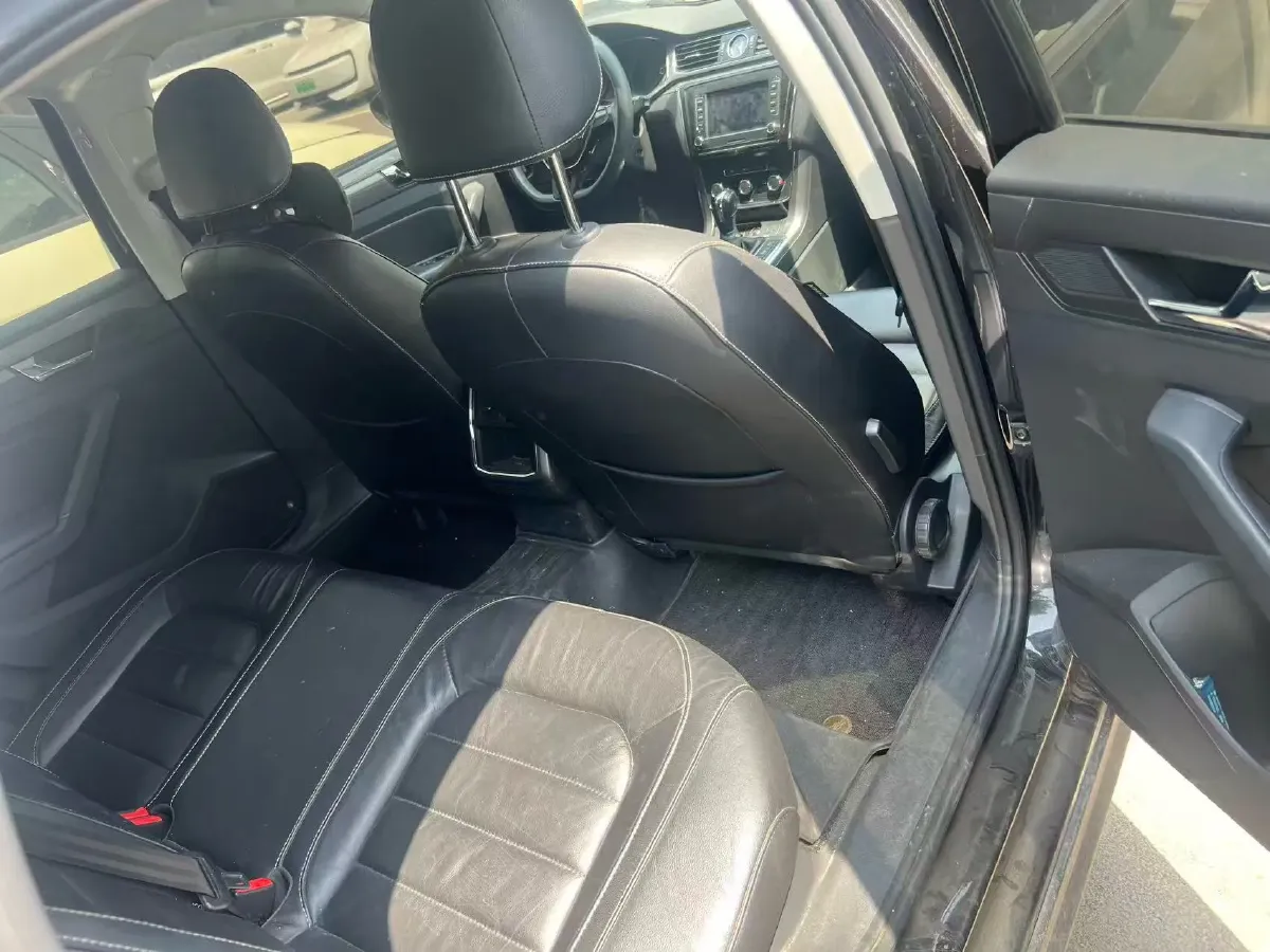 2017 Volkswagen Passat 1.4T 150HP L4 7DCT,autocango,china used car exporter,china ev exporter,chinese used car exporter,chinese used ev exporter