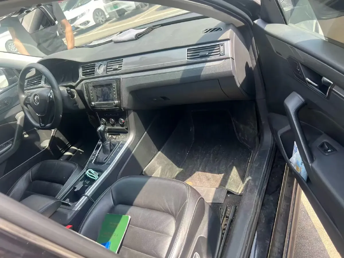 2017 Volkswagen Passat 1.4T 150HP L4 7DCT,autocango,china used car exporter,china ev exporter,chinese used car exporter,chinese used ev exporter