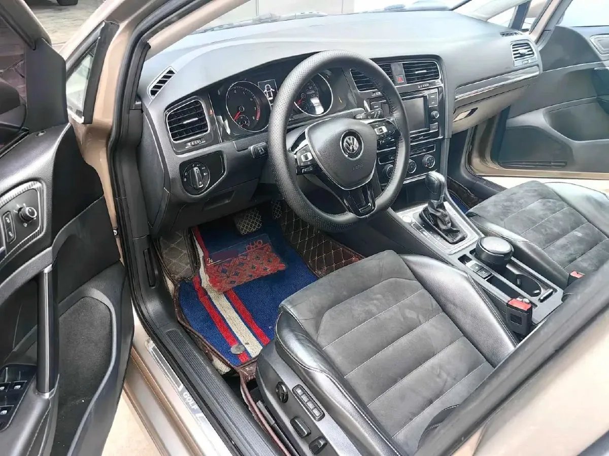 2018 Volkswagen Golf 1.4T 131HP L4 7DCT,autocango,china used car exporter,china ev exporter,chinese used car exporter,chinese used ev exporter