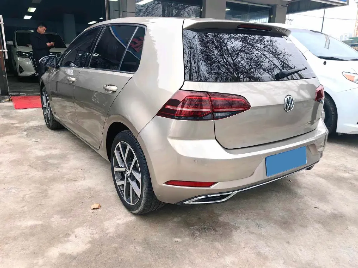 2018 Volkswagen Golf 1.4T 131HP L4 7DCT,autocango,china used car exporter,china ev exporter,chinese used car exporter,chinese used ev exporter