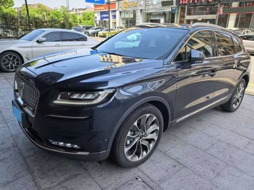 2021 Lincoln Nautilus 2.0T 245HP L4 8AT,autocango,china used car exporter,china ev exporter,chinese used car exporter,chinese used ev exporter