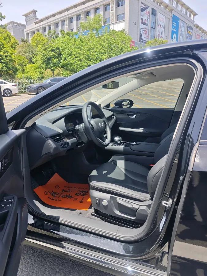 2022 HongQi E-QM5 BEV 54KWH,autocango,china used car exporter,china ev exporter,chinese used car exporter,chinese used ev exporter