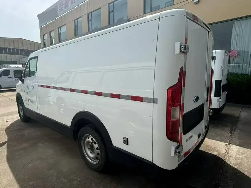 2022 Karry Dolphin EV BEV 55.9KWH,autocango,china used car exporter,china ev exporter,chinese used car exporter,chinese used ev exporter