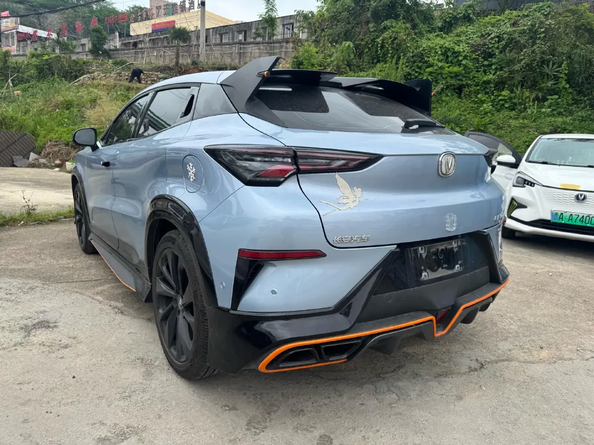2022 ChangAn UNI-T 1.5T 188HP L4 7DCT,autocango,china used car exporter,china ev exporter,chinese used car exporter,chinese used ev exporter