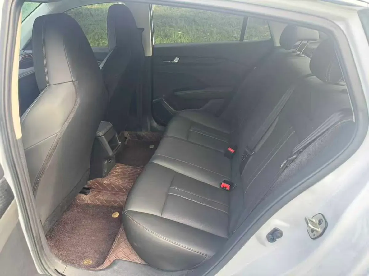 2024 DongFeng Aeolus YiXuan 1.5L 125HP L4 6DCT,autocango,china used car exporter,china ev exporter,chinese used car exporter,chinese used ev exporter