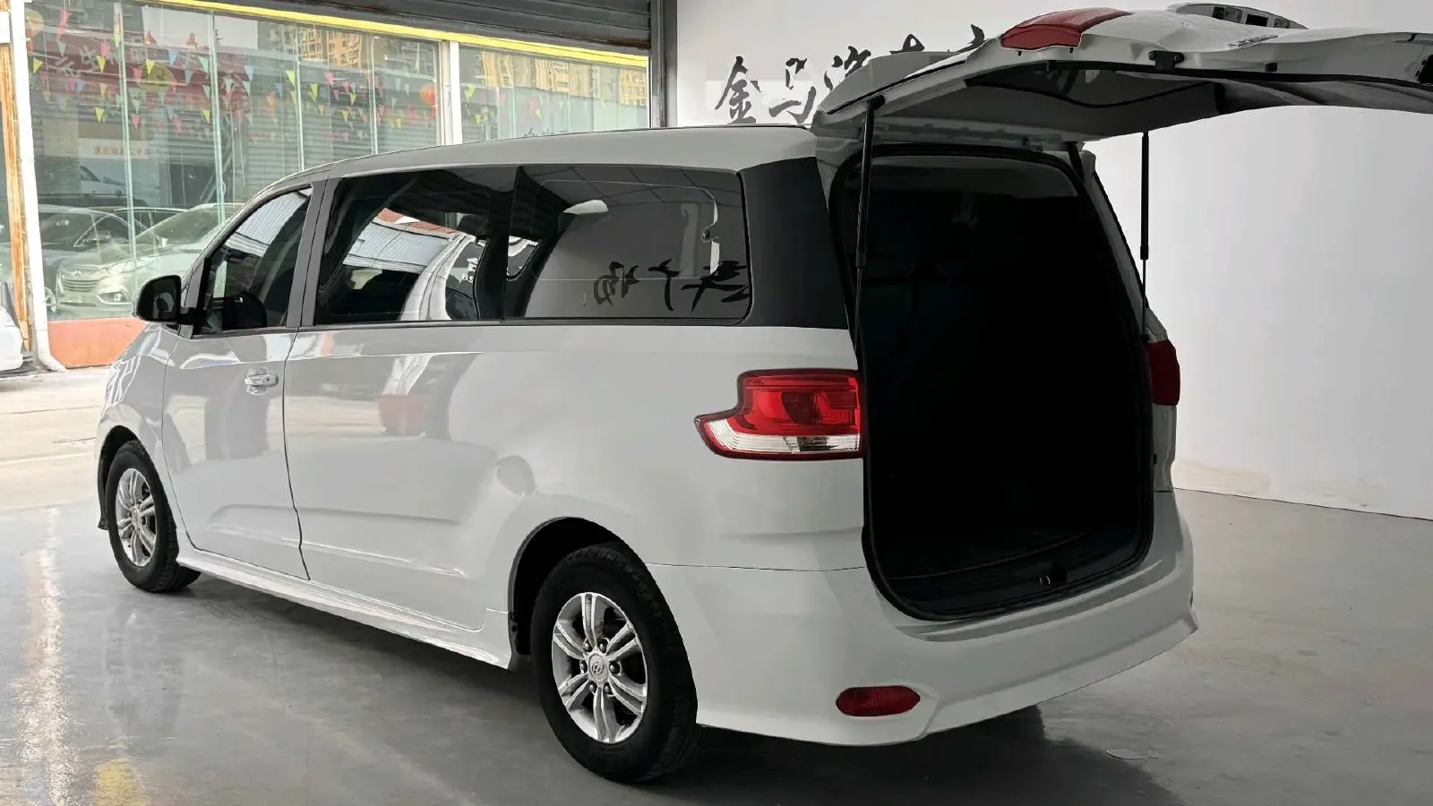2021 MAXUS G10 2.0T 163HP L4 8AT,autocango,china used car exporter,china ev exporter,chinese used car exporter,chinese used ev exporter