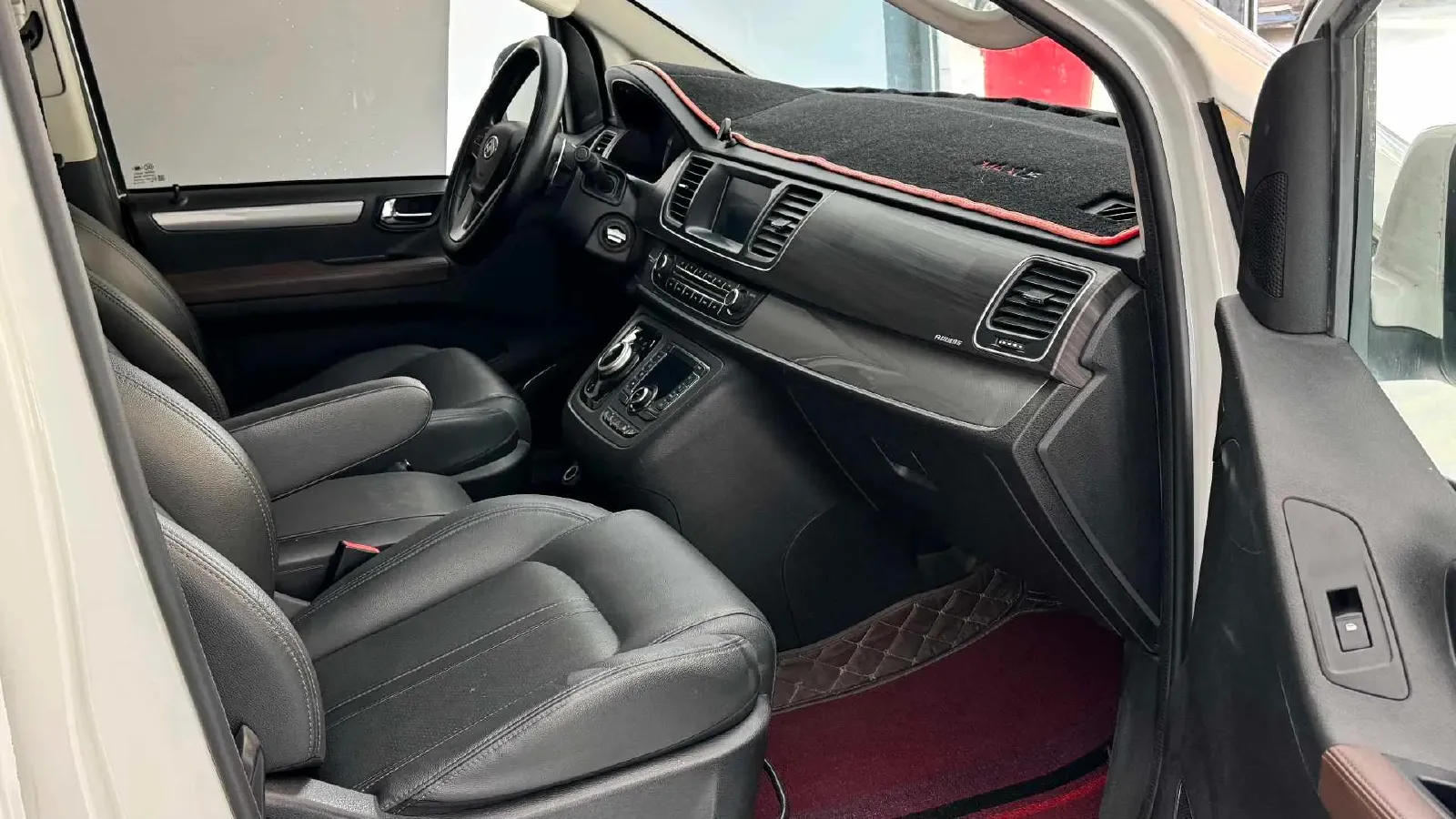 2021 MAXUS G10 2.0T 163HP L4 8AT,autocango,china used car exporter,china ev exporter,chinese used car exporter,chinese used ev exporter