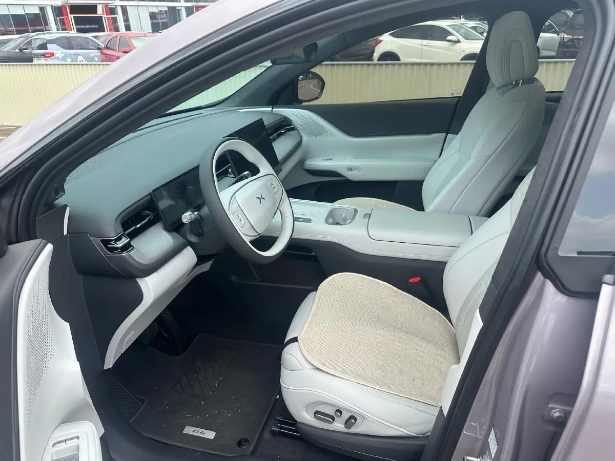 2025 Xpeng G6 BEV 68.5KWH,autocango,china used car exporter,china ev exporter,chinese used car exporter,chinese used ev exporter